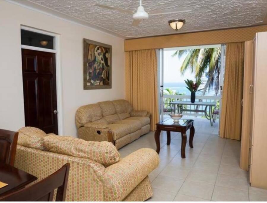 2 Bedroom Apartment/flat * Ocho Rios