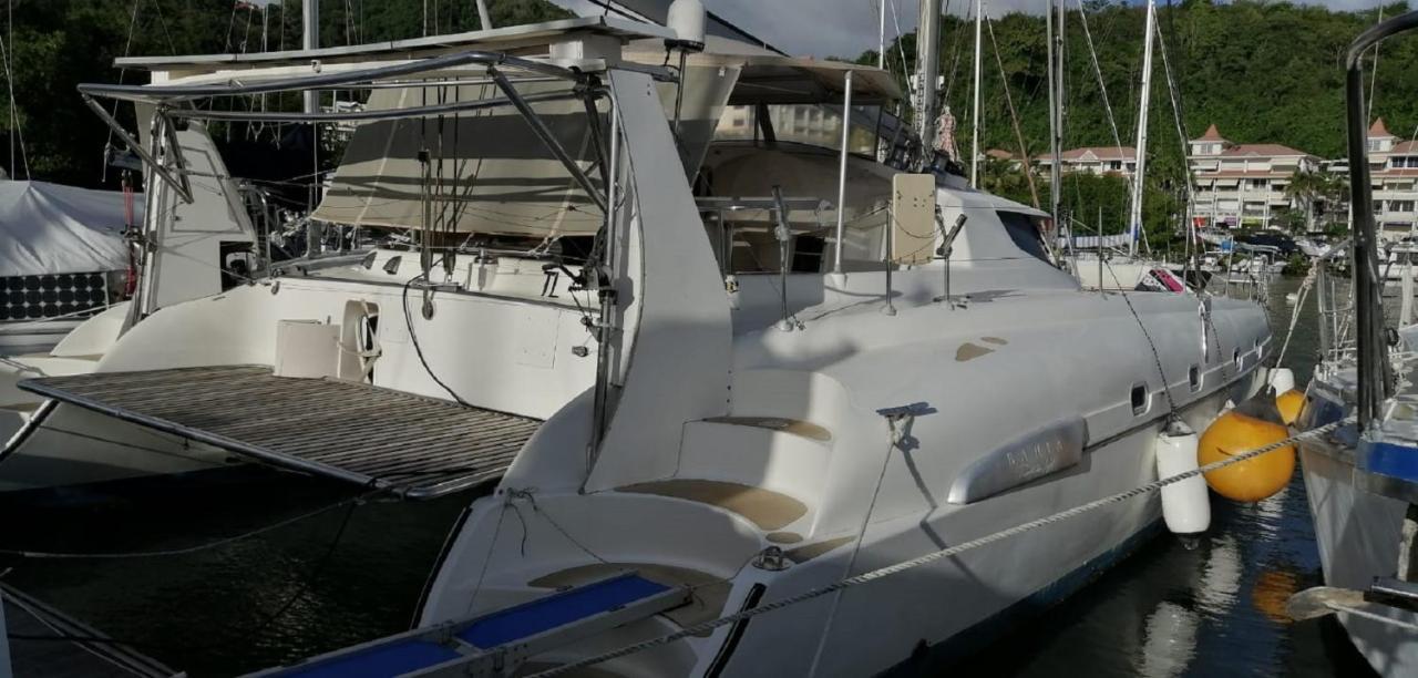 Botel Imagine972 Martinique Bateau A Quai 3 3 Salles De Bains 6 Pers Maxi