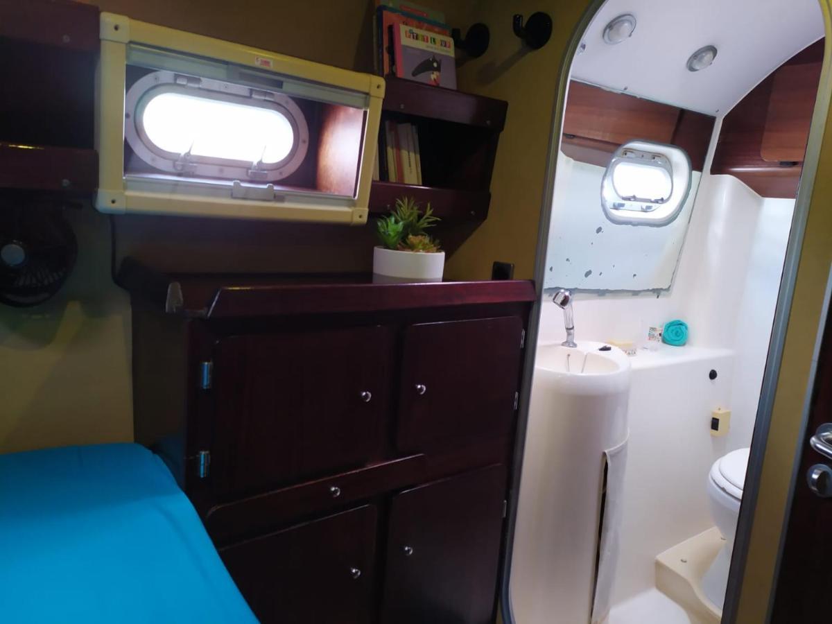 Botel Imagine972 Martinique Bateau A Quai 3 3 Salles De Bains 6 Pers Maxi