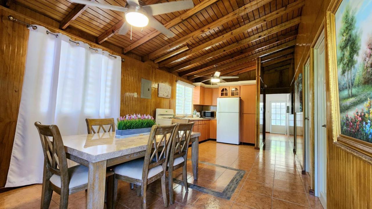 Casa de férias Palm's Bohemian House With Private Pool *
