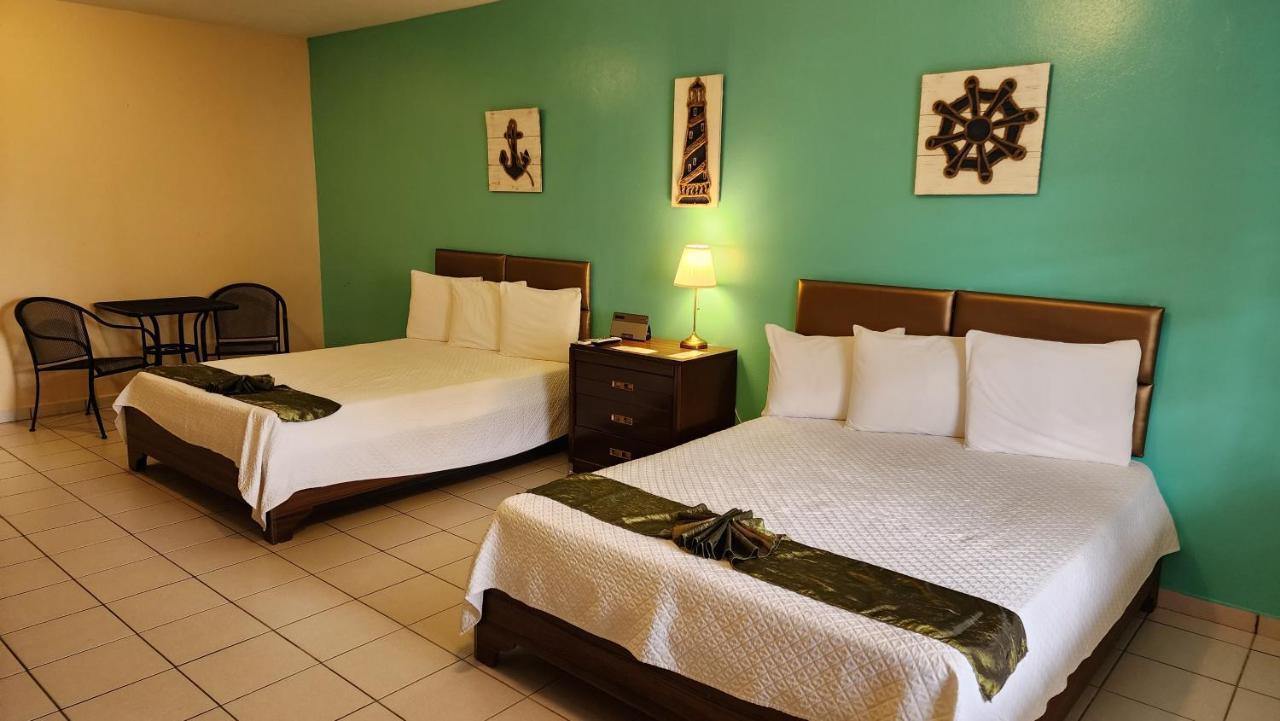 Combate Hotel 3*