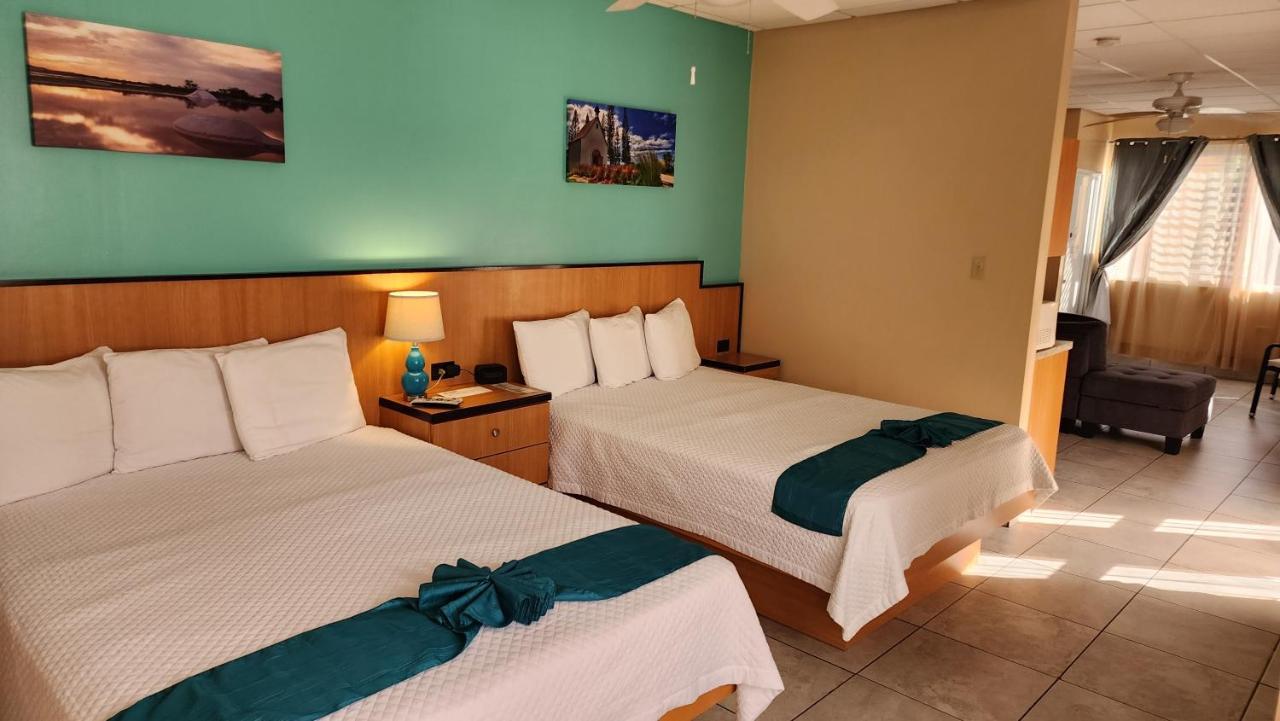 Hotel Combate 3*