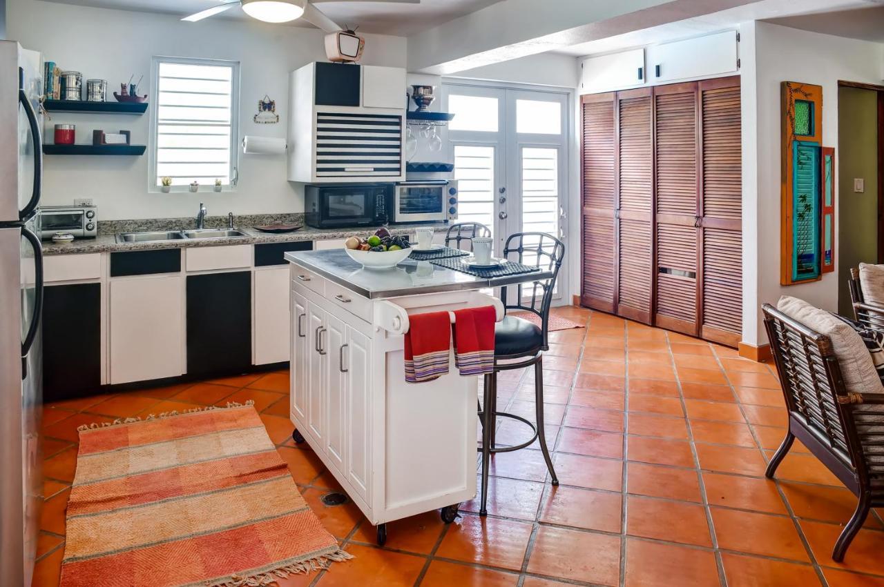 Casa de férias Island House With Caribbean Views And Pool! *