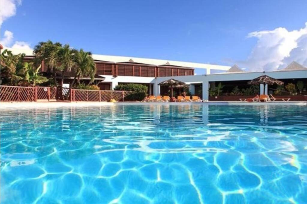 Kaza Loulou Au Manganao Au Pied De La Et Piscine