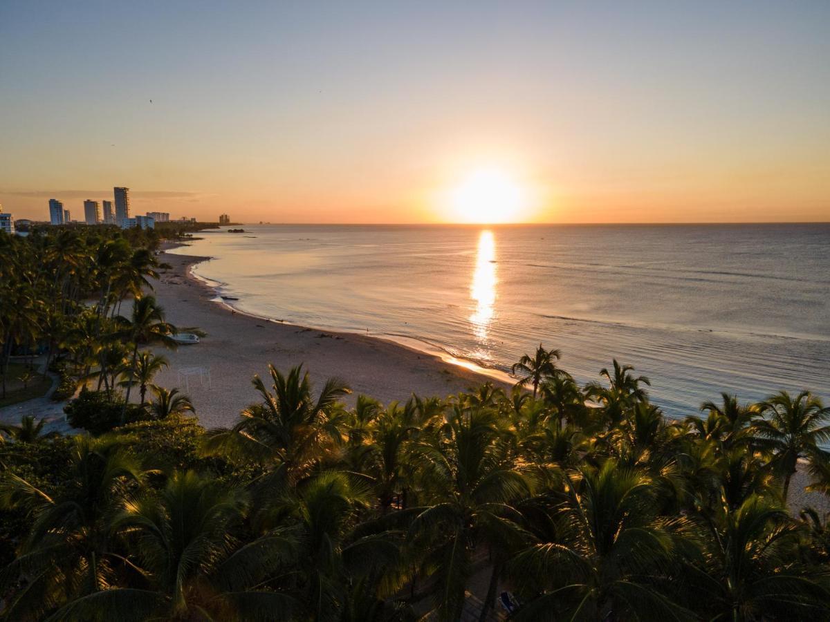 Coral Costa Caribe Resort