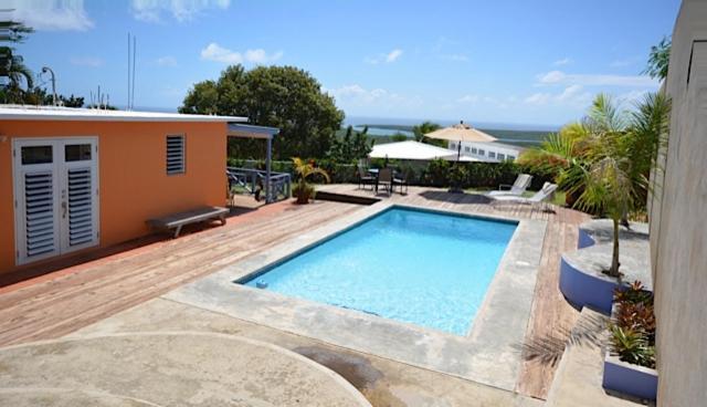 Island House With Caribbean Views And Pool! *