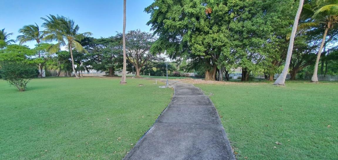 Apartment Grand Tropical Idealement Situe, Jardin Et Piscine Saint-Francois (Grande-Terre)