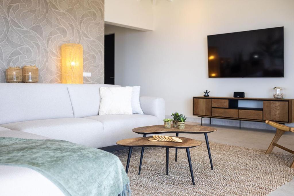 Apartment Coral Estate Ocean View *