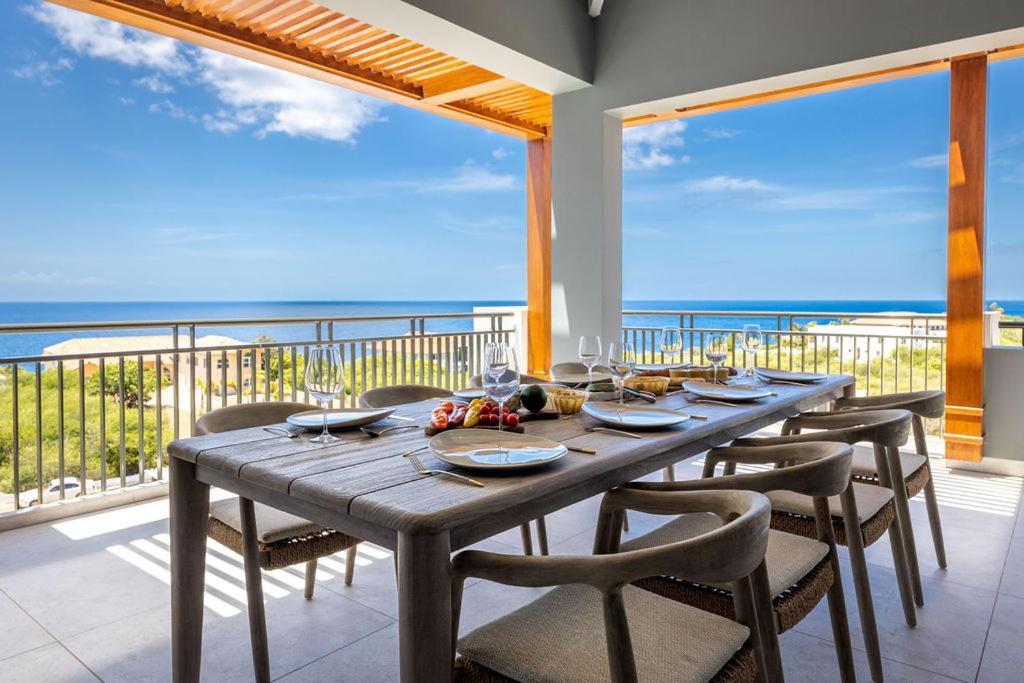 Apartment Coral Estate Ocean View