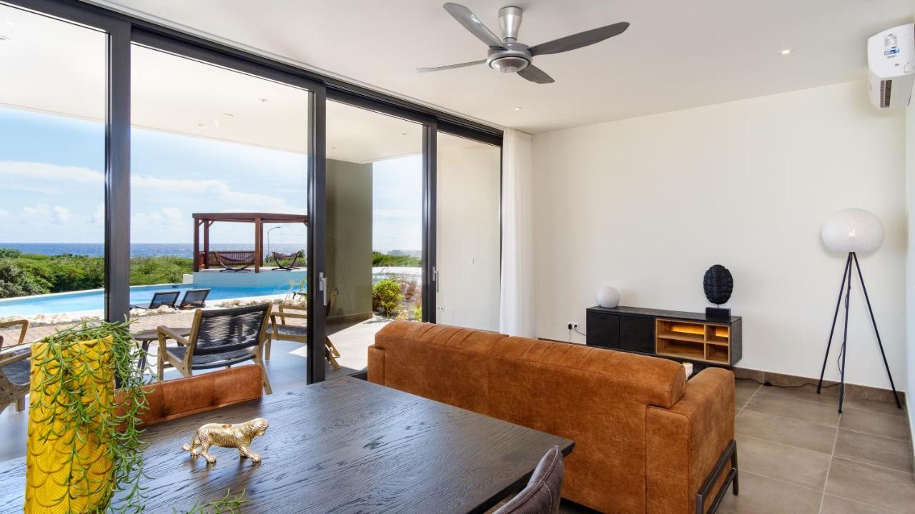 Coral Estate Ocean View Apartment Willemstad