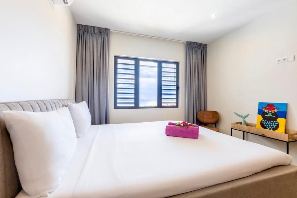 Coral Estate Ocean View Apartment Willemstad