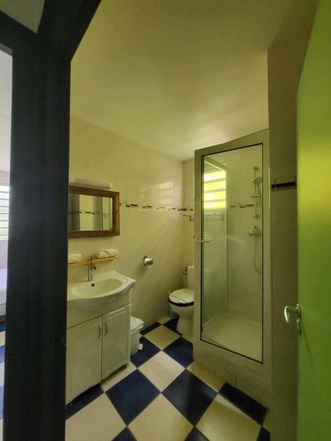 Aparthotel Courbaril *