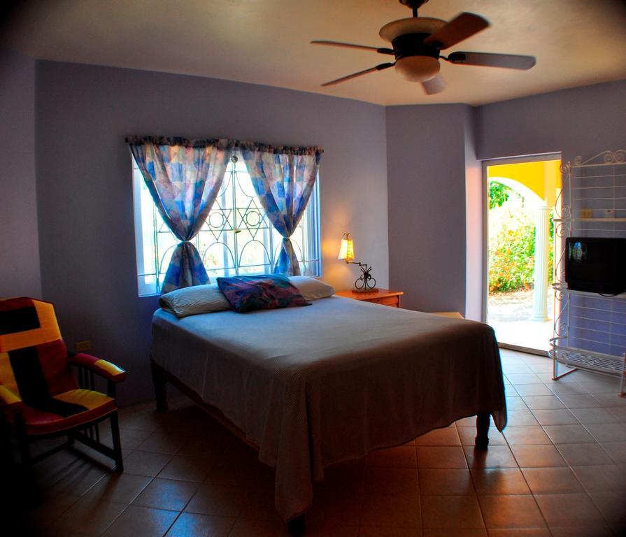 Jah Freedom Guest house Negril