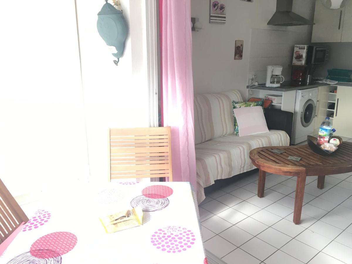 Appart Bleu Caraibe Bord De Mer Breakfast Promo Sur Wwwvacancesenmartiniquecom Guest house