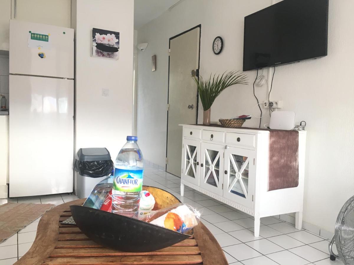 Appart Bleu Caraibe Bord De Mer Breakfast Promo Sur Wwwvacancesenmartiniquecom Guest house Les Trois-Ilets