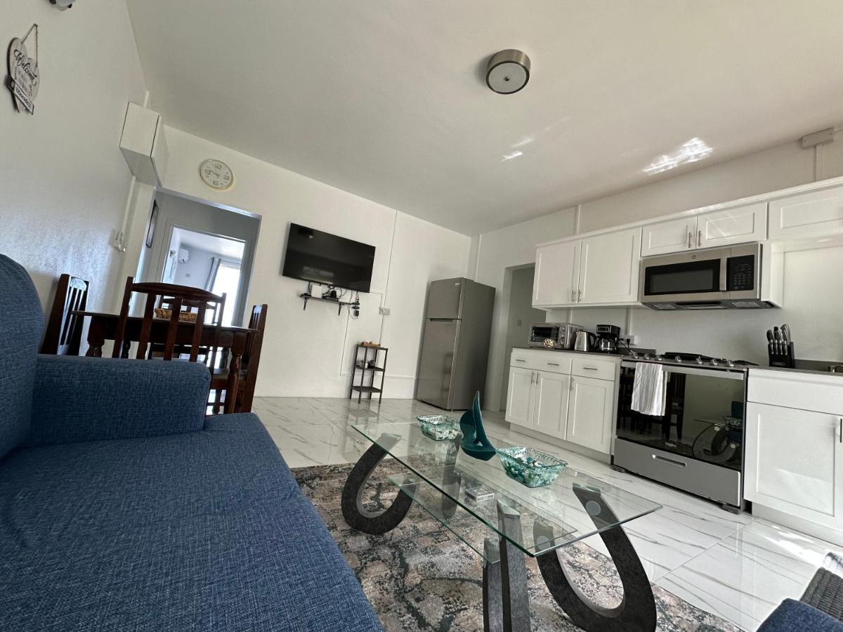 Eldorado & Car Apartment Roseau