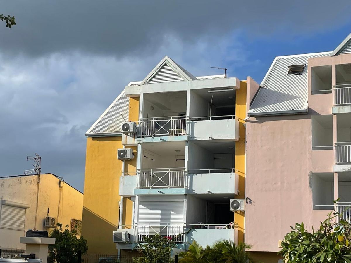 Ti Kaz'eta Apartment *