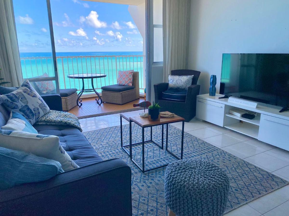 Marbella Del Caribe Isla Verde Beachfront Aparthotel San Juan