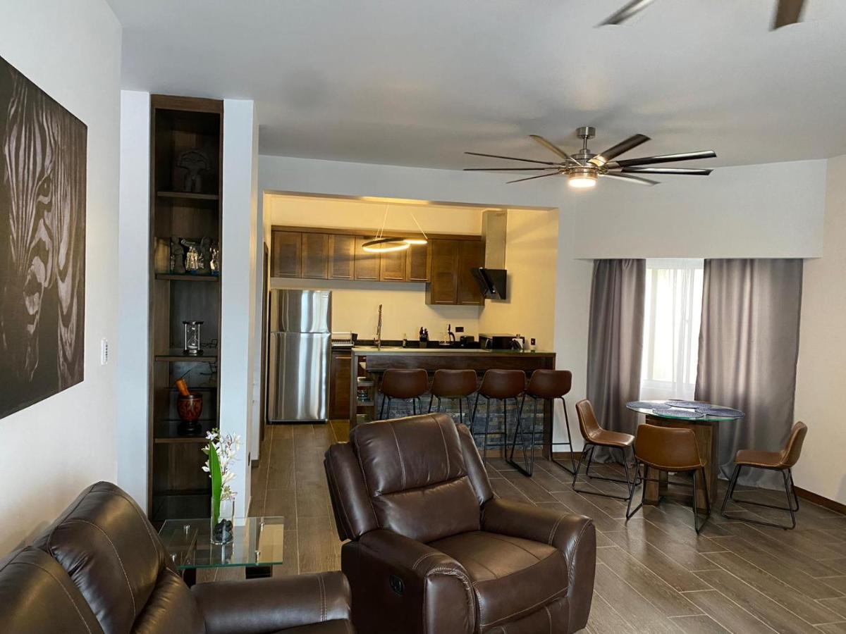 Picturesque Ocean View Apartment *