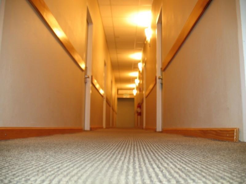 Airport Hotel 2*