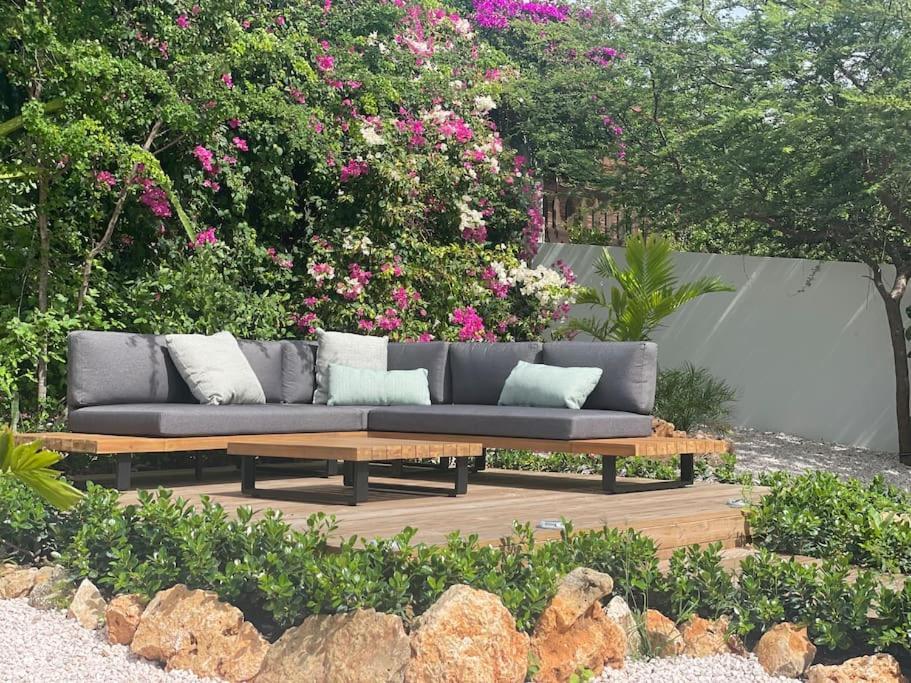 Villa Vista Valentin Willemstad
