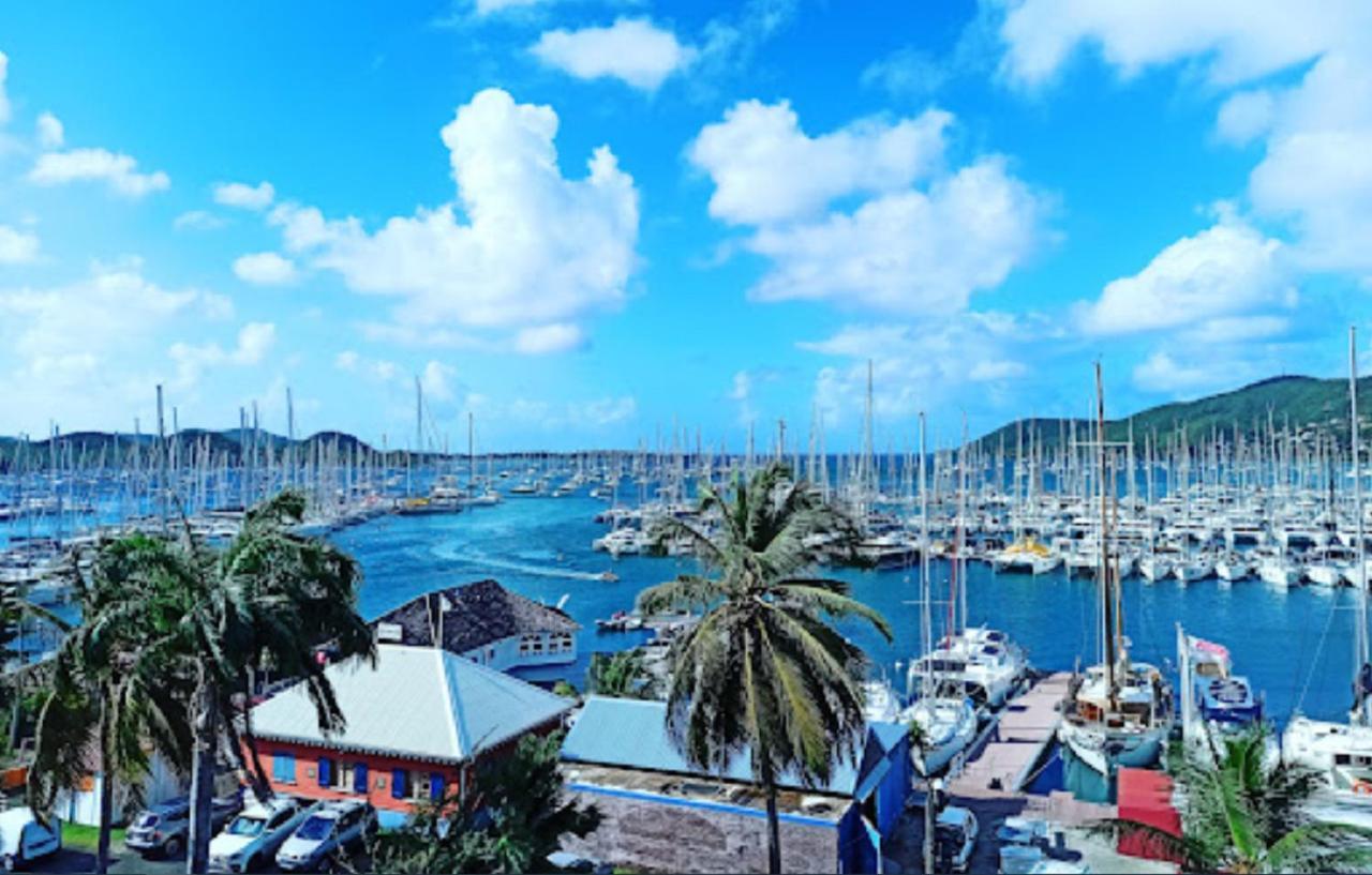 Imagine972 Martinique Bateau A Quai 3 3 Salles De Bains 6 Pers Maxi Le Marin