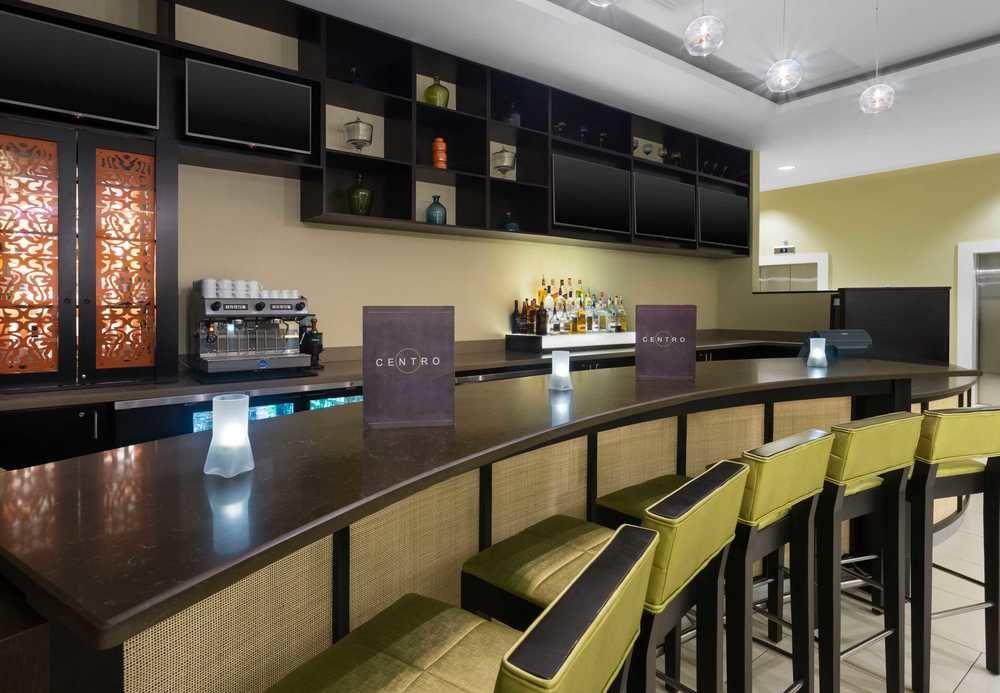 Hotel Courtyard By Marriott Kingston, Jamaica