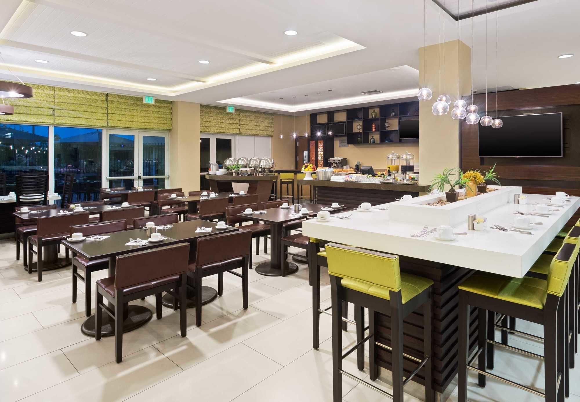 Hotel Courtyard By Marriott Kingston, Jamaica Kingston