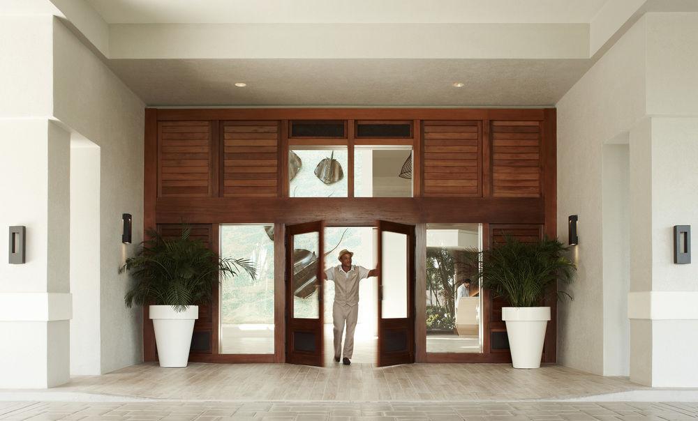Grand Cayman Marriott Resort 4*