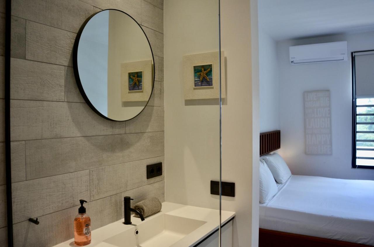 Blue Bay Penthouse Reef 5, Golf Pool Dive With Ocean View Apartment *