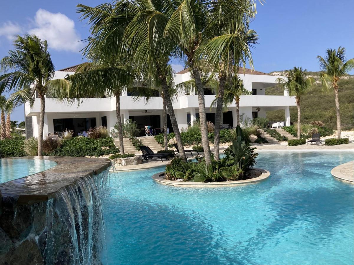 Apartment Blue Bay Penthouse Reef 5, Golf Pool Dive With Ocean View Sint Michiel