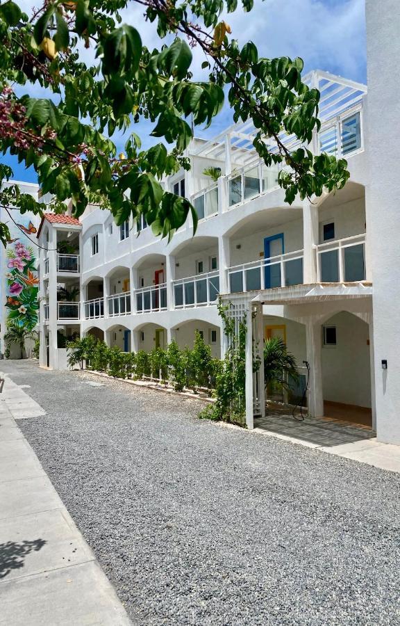 House - Spacious 1 Bedroom Maho