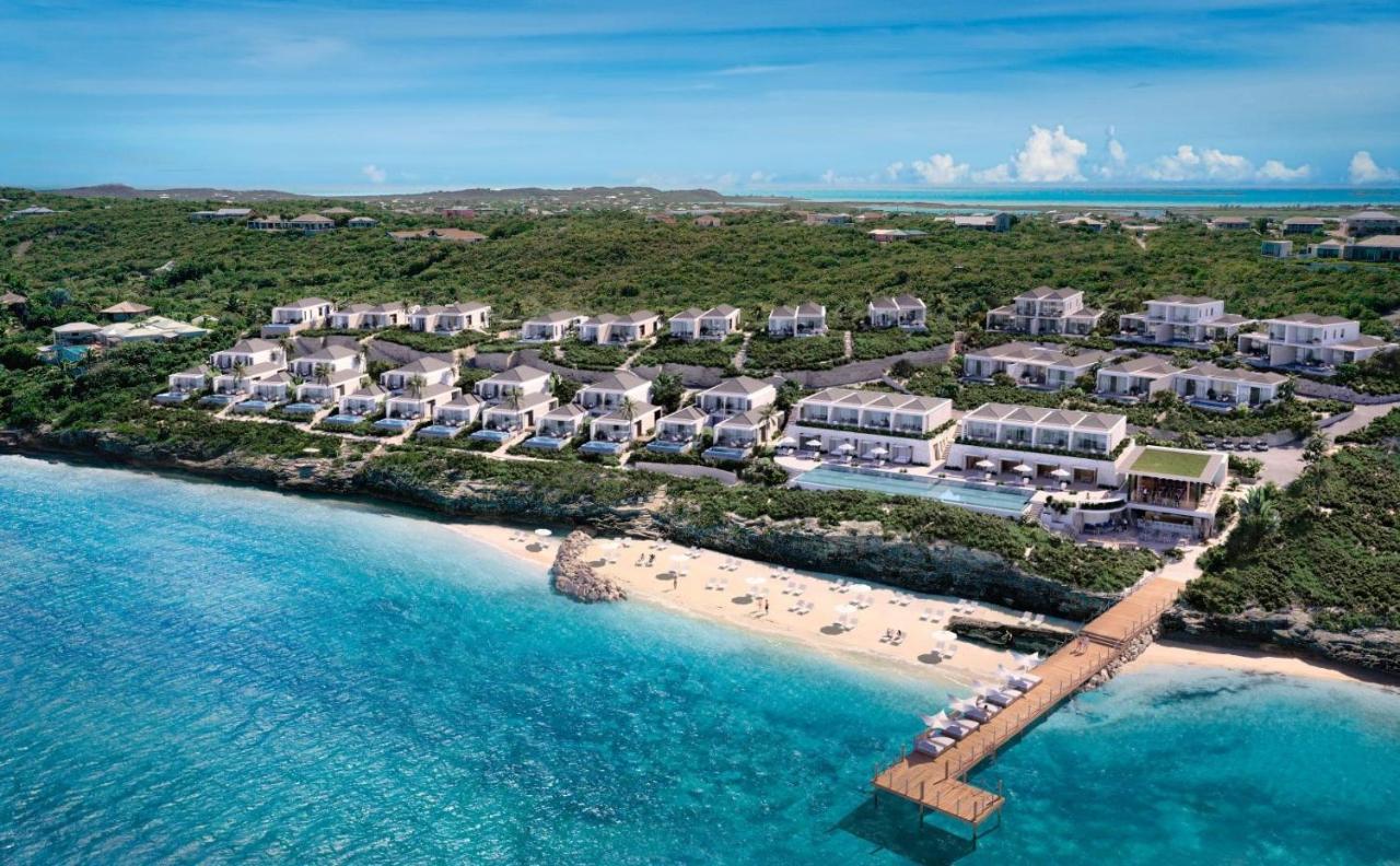 Rock House 5* Turtle Cove