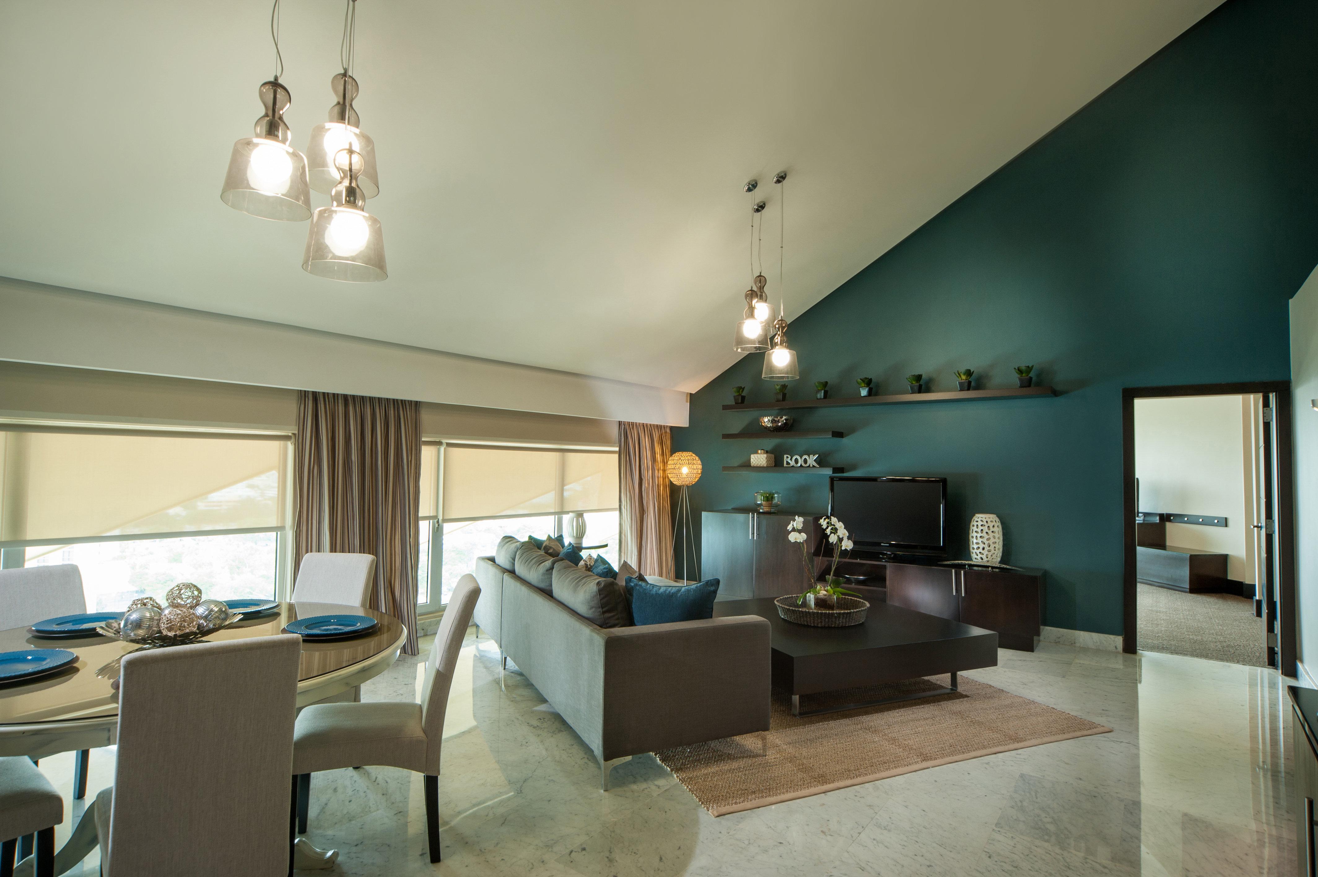 Crowne Plaza By Ihg Hotel 5*