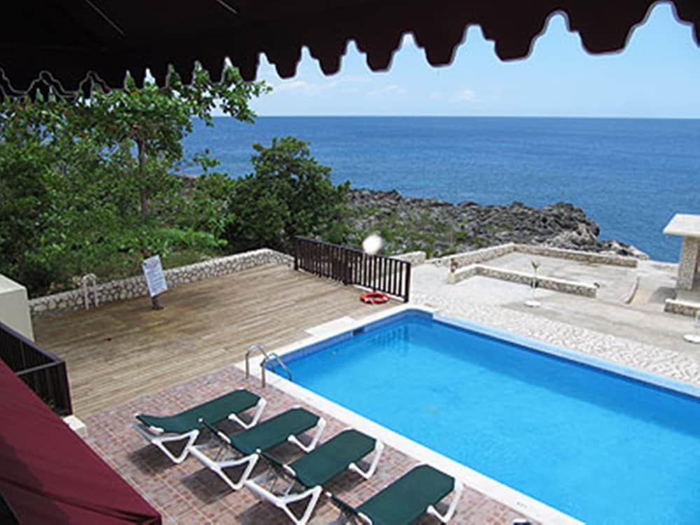 Le Mirage (adults Only) 3*