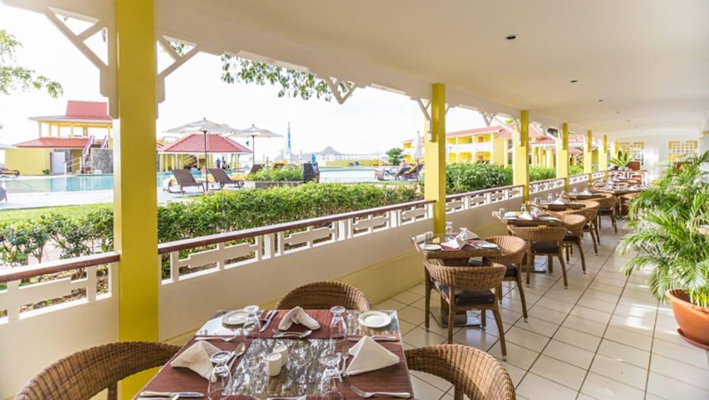 Starfish St Lucia Resort 3*