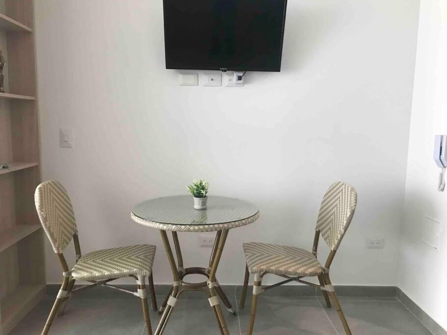 Apartasuite Salguero 1412 *