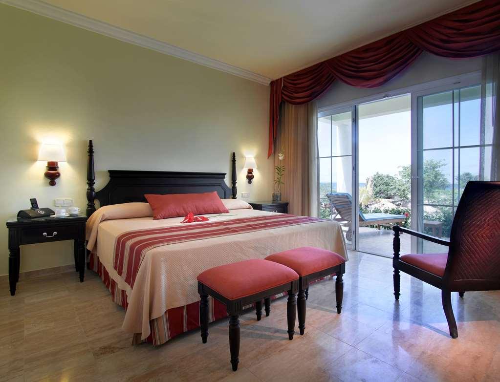 Grand Palladium Jamaica, & Hotel Montego Bay