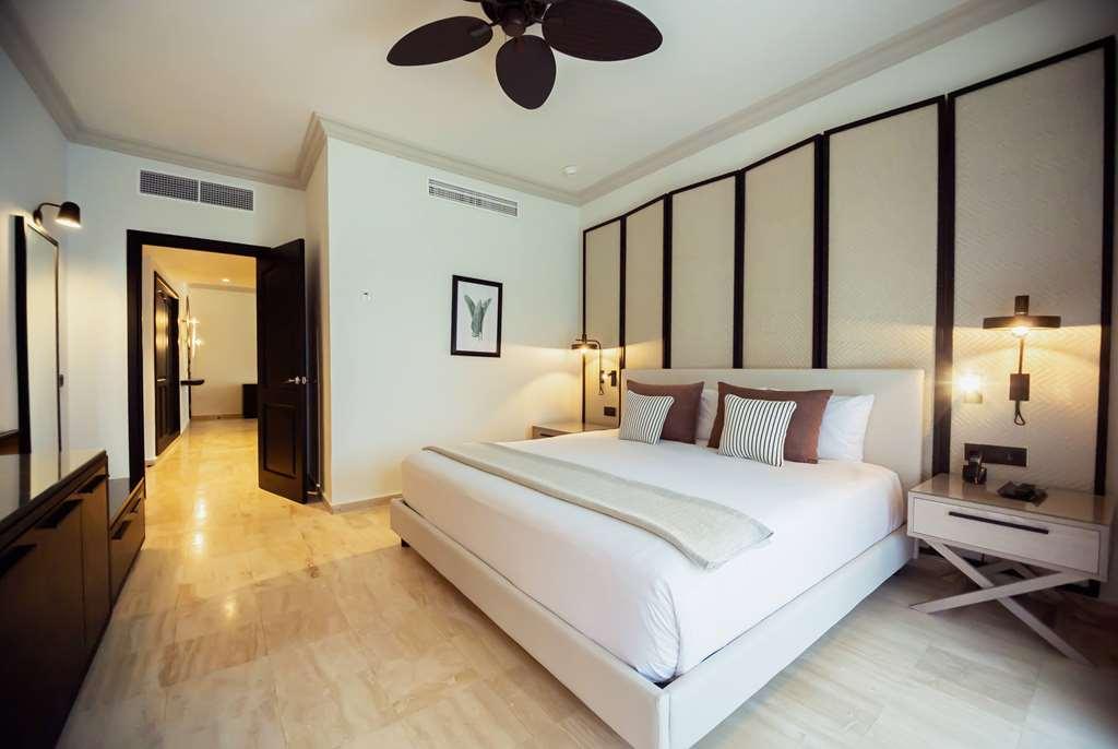 Hotel Grand Palladium Jamaica, & *