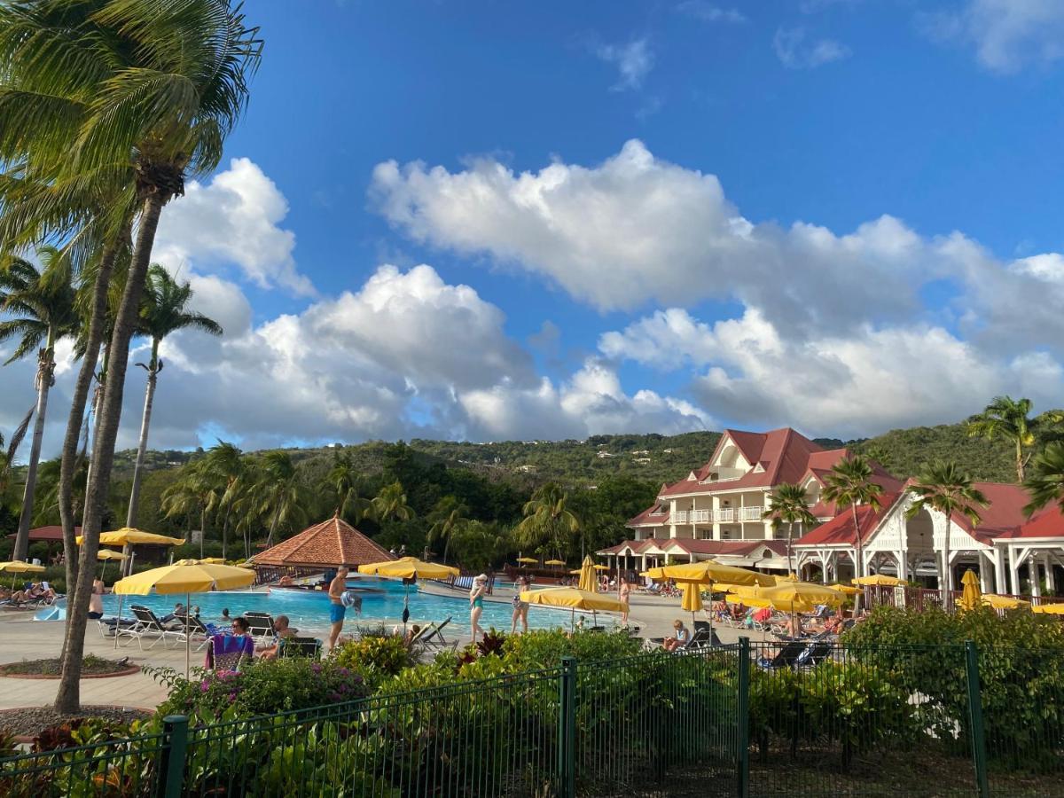 Hotel Au Beau Village Rez De Jardin 3*