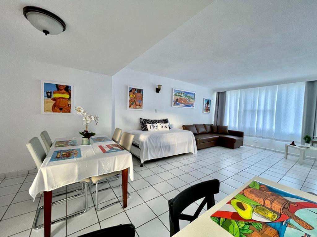 Condado Beachfront Tantra San Juan