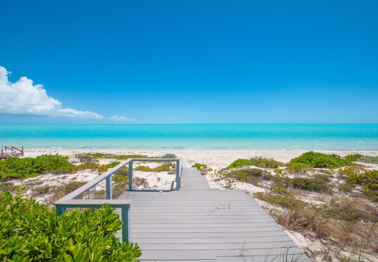Holiday home Aqua Del Rose 3 Bedroom Beachfront