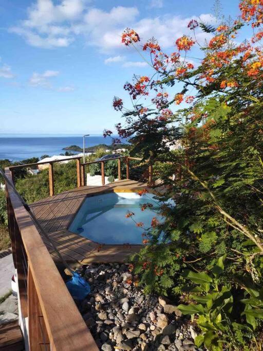 Magnifique Vue Sur Baie De Malendure Apartment