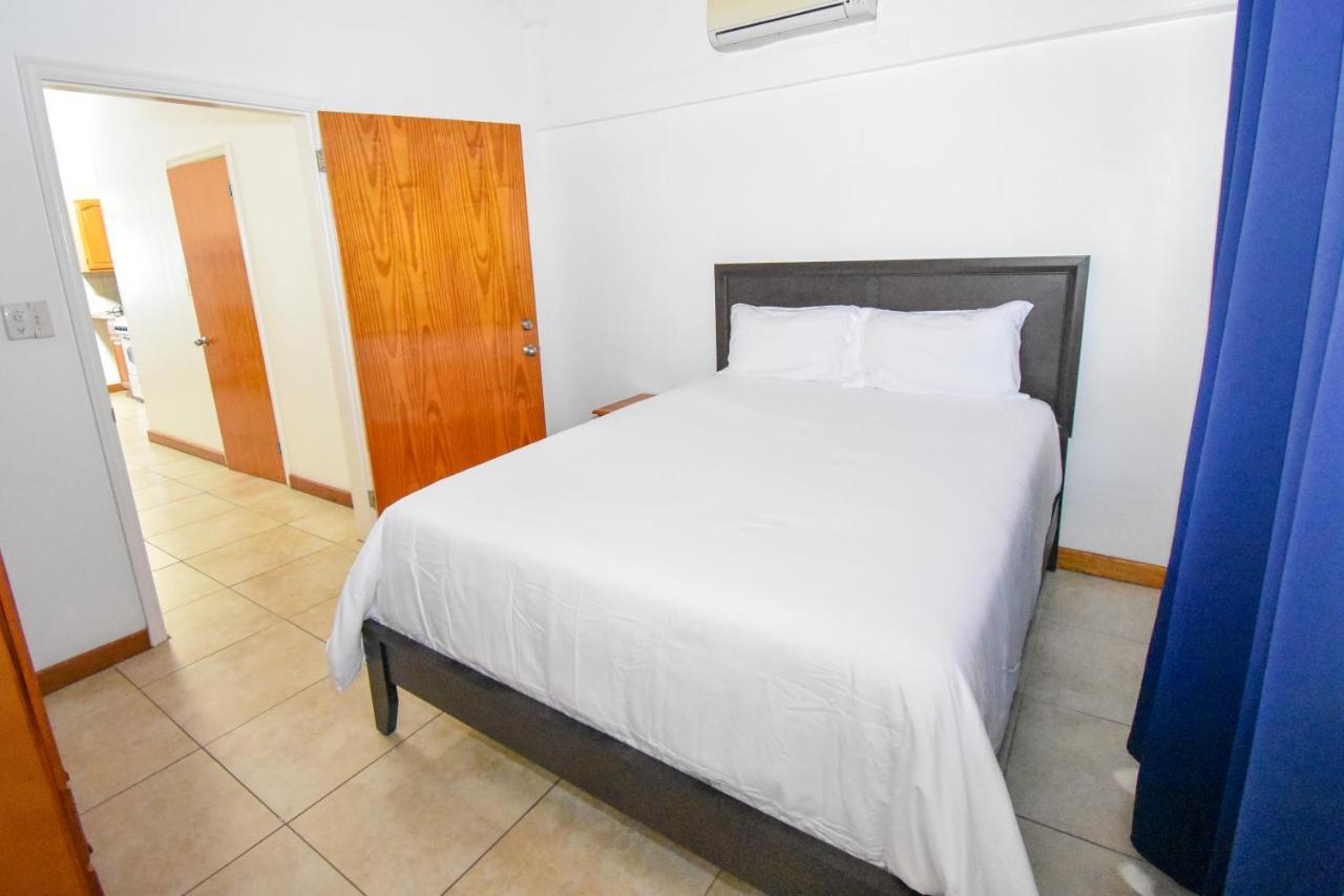 Lord Nelson & Residences 3* St. John's