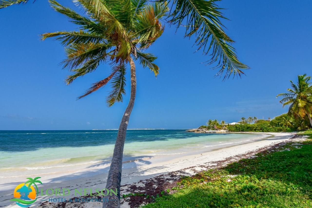 Lord Nelson & Residences Hotel 3*