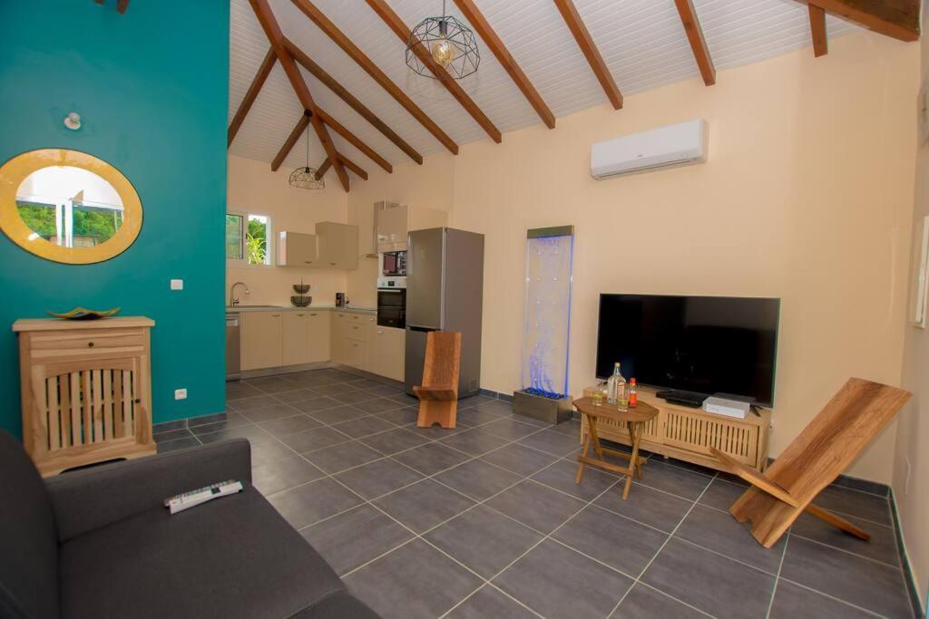 Cosy Avec Piscine, Jacuzzi Et Sauna Saada *