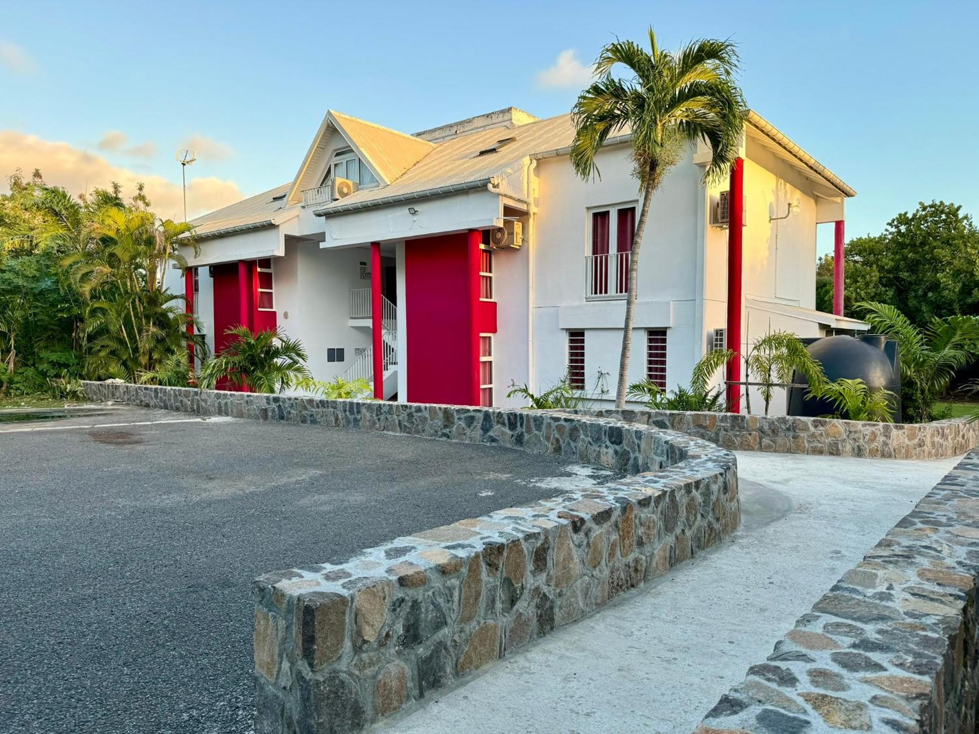 Le Vallon Guadeloupe Parc Piscine & & Services Hoteliers A La Carte Hotel