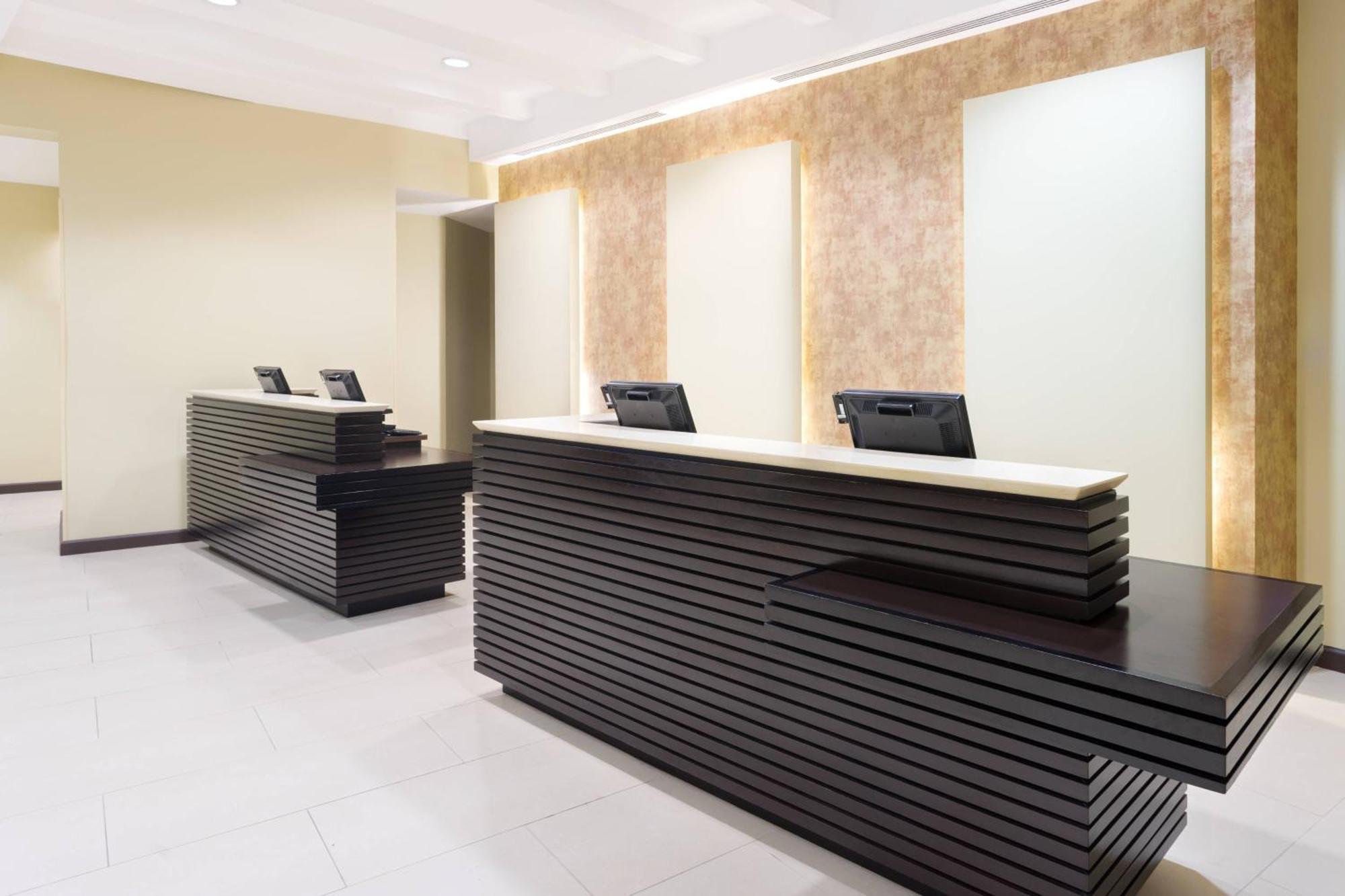 Courtyard By Marriott Kingston, Jamaica 4* Kingston