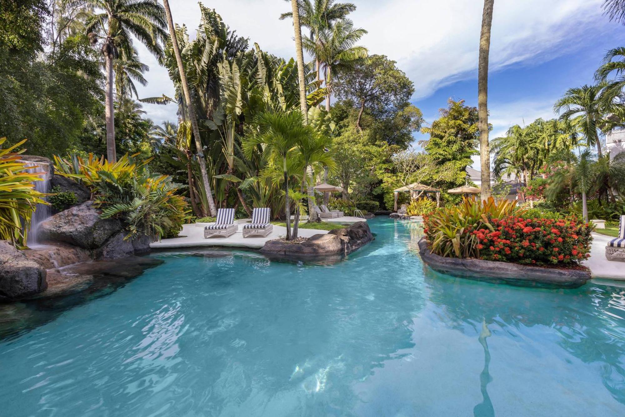 Colony Club By Elegant 4* Saint James