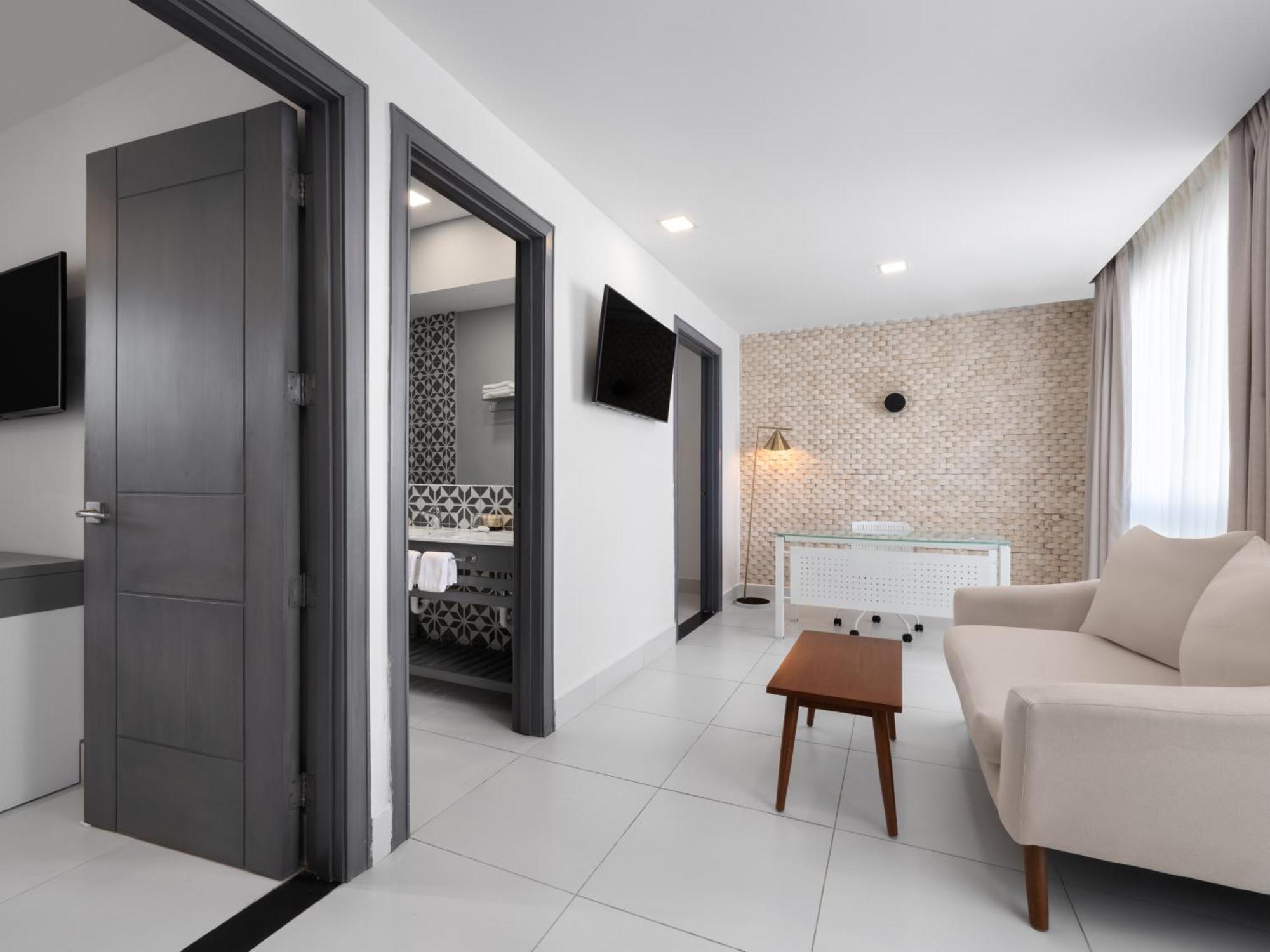 Gran Europa Trademark Collection By Wyndham (adults Only) Hotel